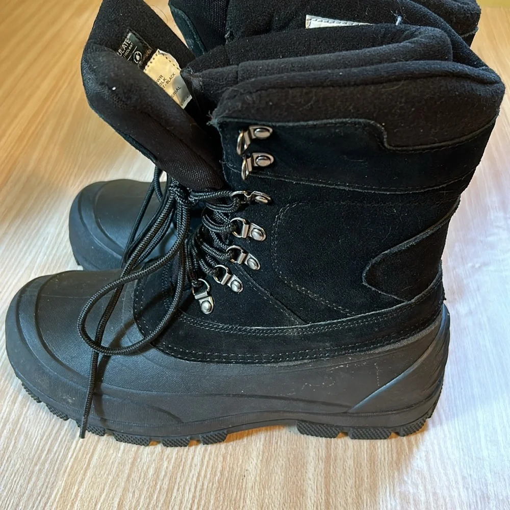 Northeast Outfitters insulated boots